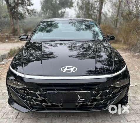 New Shape Verna Automatic