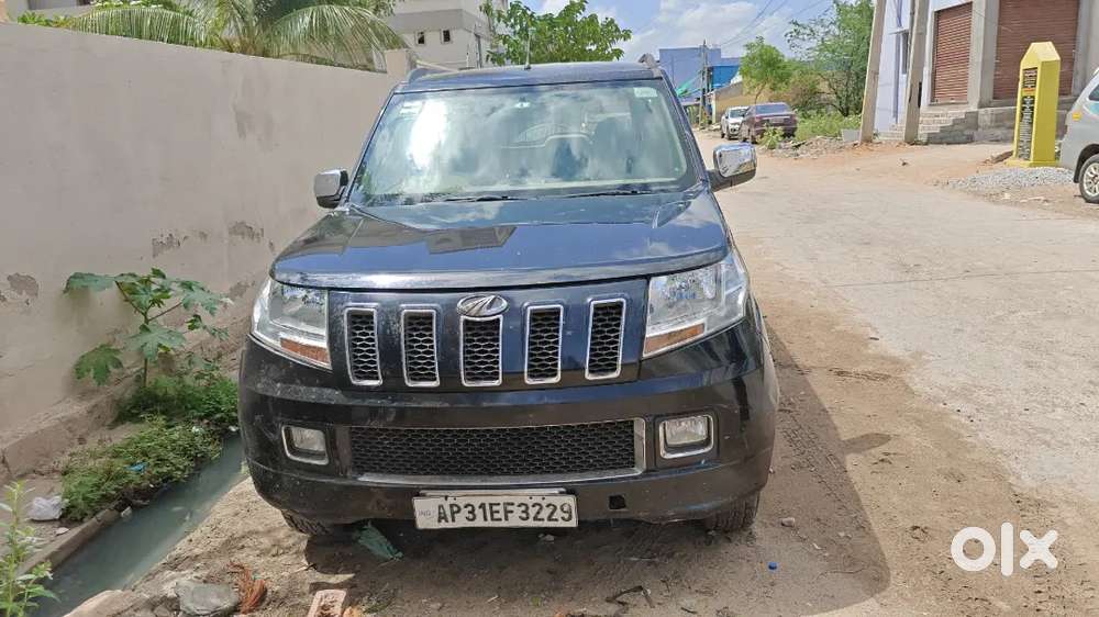 Mahindra Tuv 300 2019