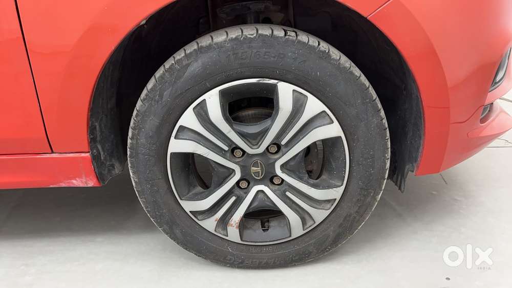 Tata Tiago 1.2 Revotron Xt Cng, 2022, Cng & Hybrids