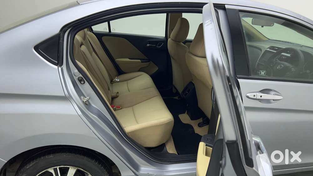 Honda City 1.5 V 4th Gen I-vtec Mt, 2022, Petrol