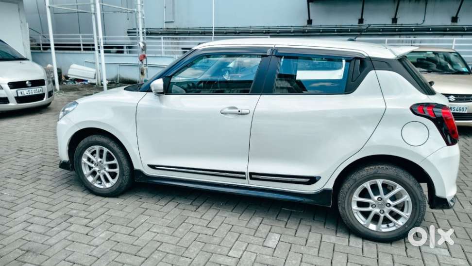 Maruti Suzuki Swift Amt Zxi, 2022, Petrol