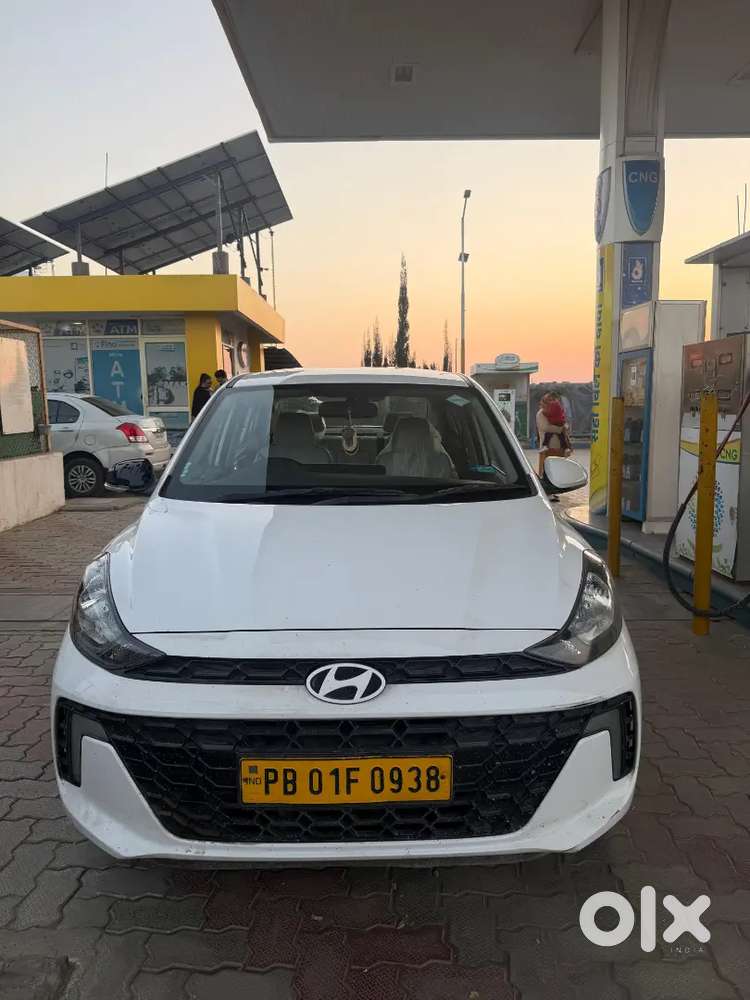 Hyundai Aura Sx Petrol 2024