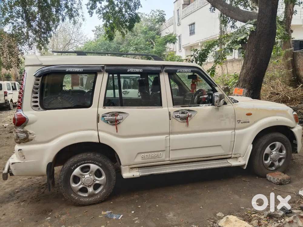 Mahindra Scorpio 2011 Diesel Car