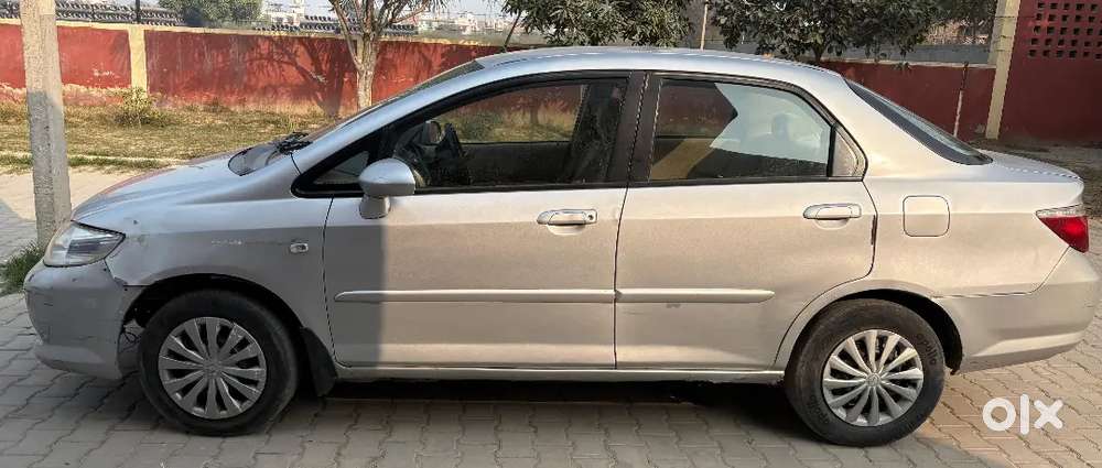 Honda City Zx Cng Very Good Condition