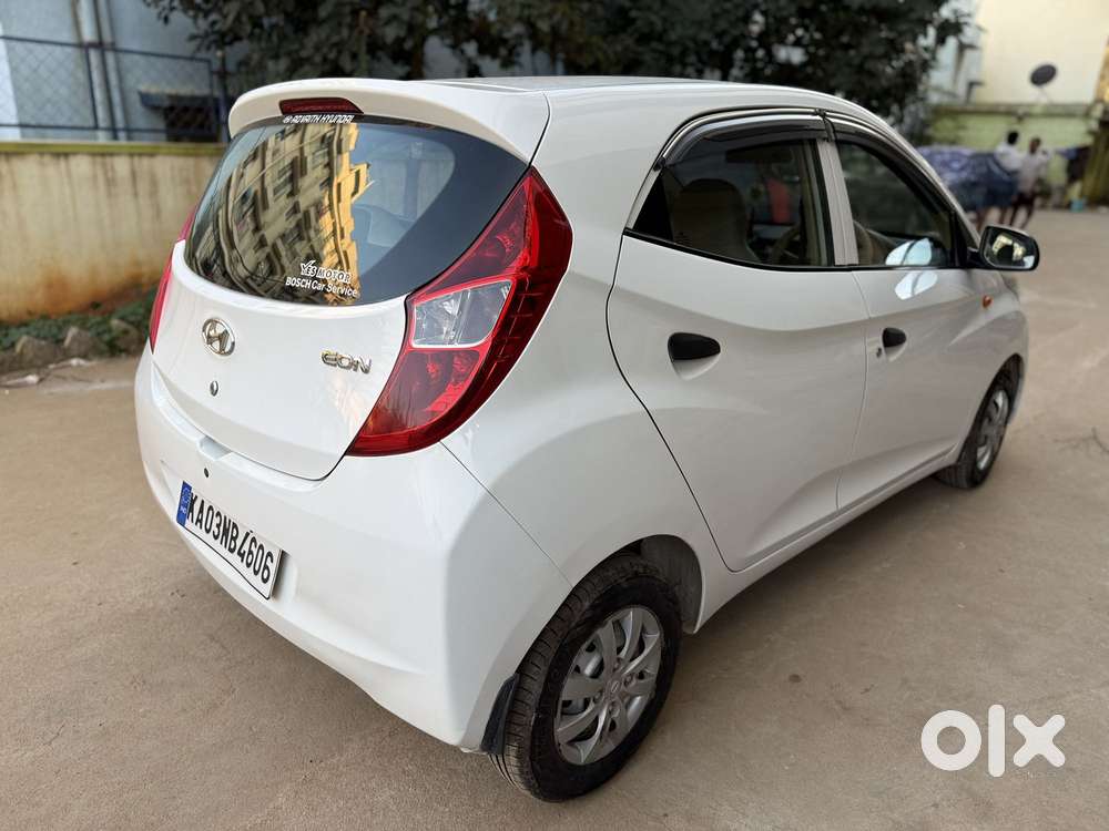 Hyundai Eon Era +, 2017, Petrol