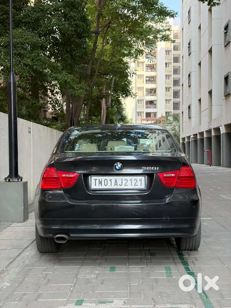All Type Of Brand Car Available Tincker,painting, Service