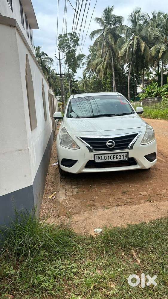 Nissan Sunny Petrol 2015