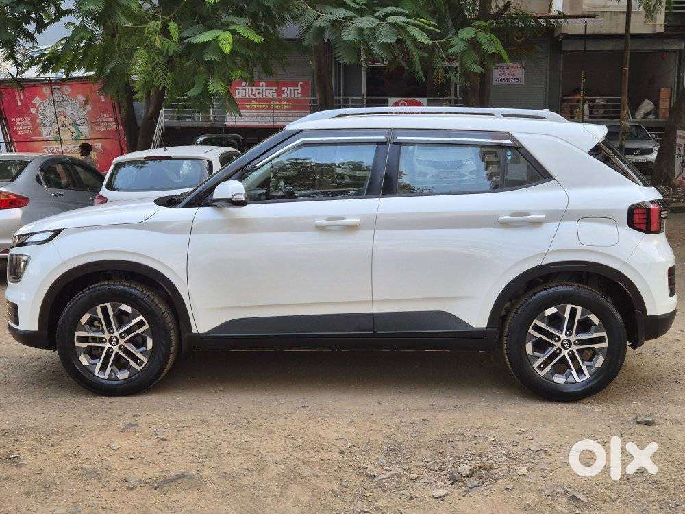 Hyundai Venue Sx Dual Tone Diesel, 2023, Diesel