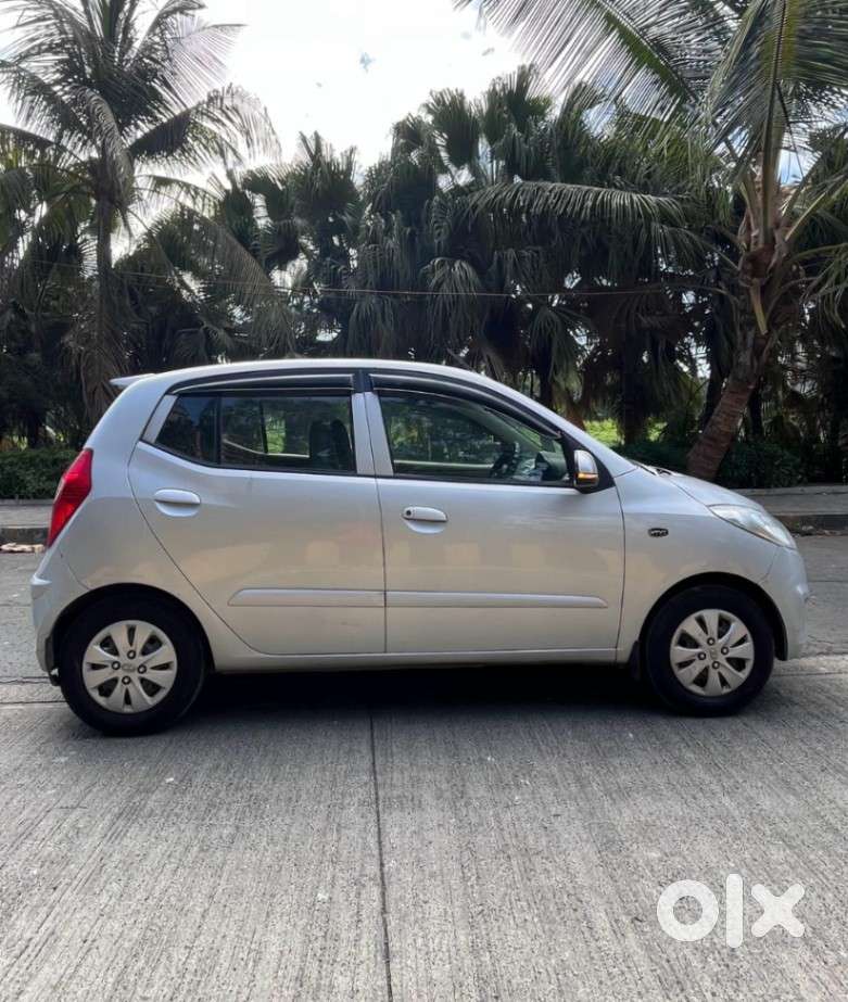 Hyundai I10 Sportz At, 2011, Petrol