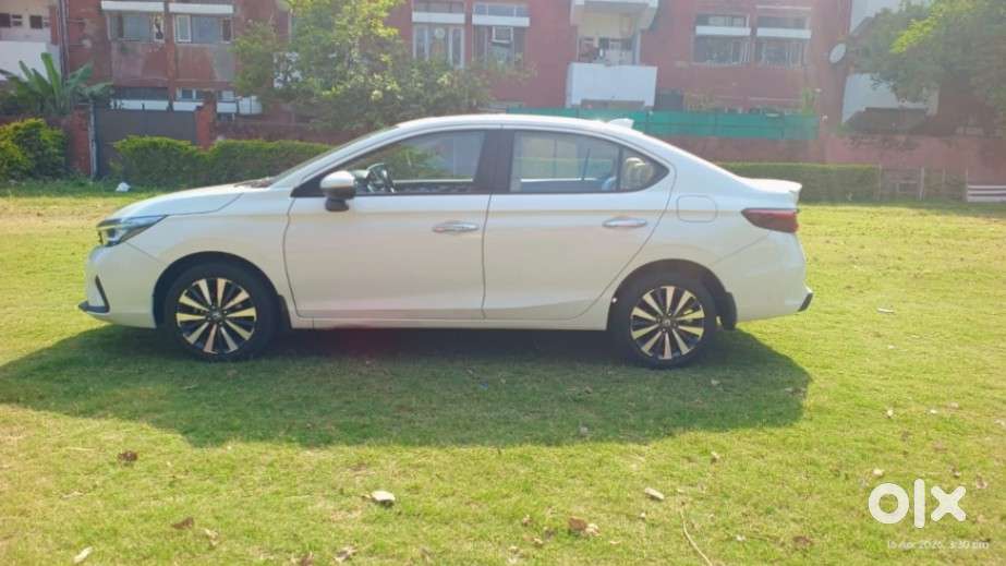 Honda City Zx Petrol Cvt, 2025, Petrol