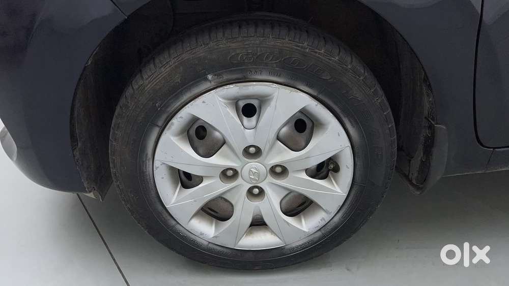 Hyundai Aura Sx 1.2 Petrol, 2023, Petrol