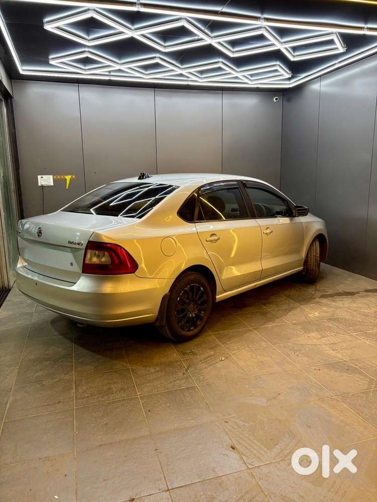 Very Well Maintained Skoda Rapid Automatic