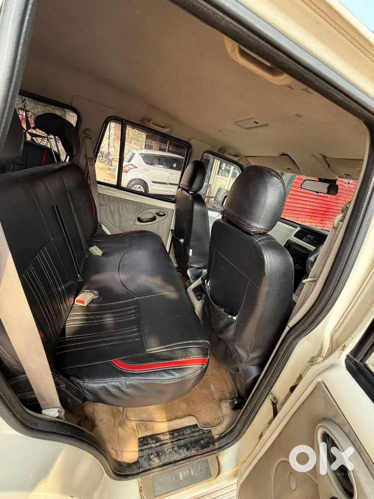 Mahindra Scorpio S2 2.5 9 Seater 2014 Model
