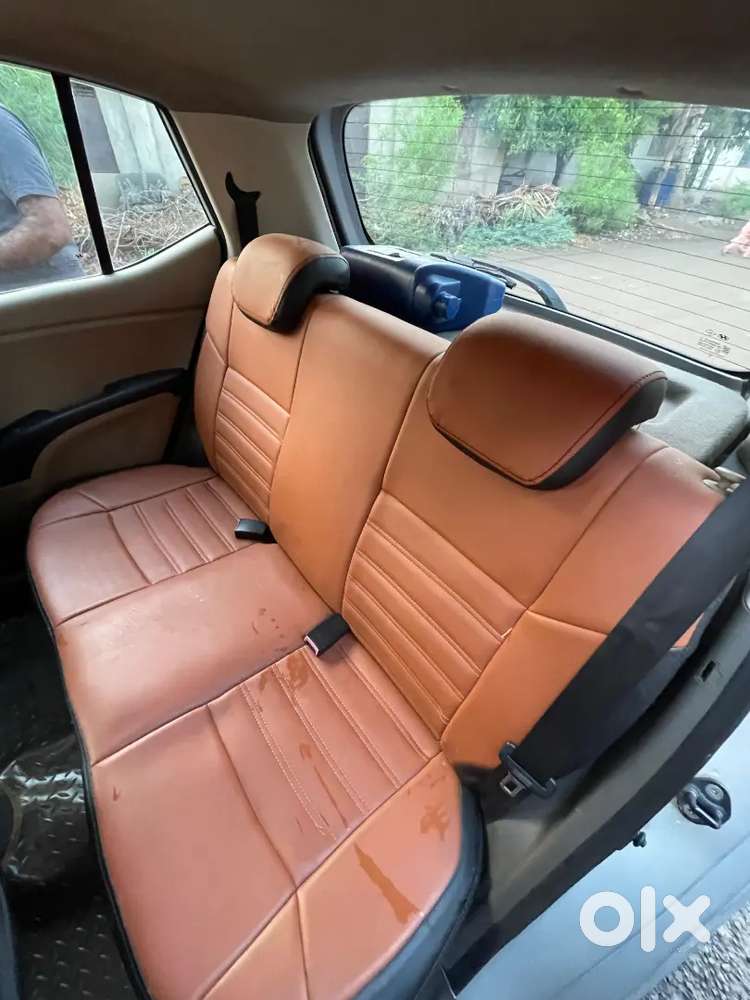 Hyundai I10 Sunroof 2011 Petrol+cng Well Maintained