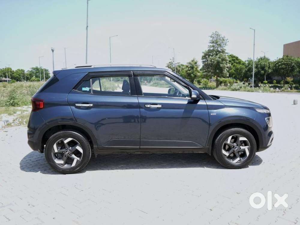 Hyundai Venue Sx Plus Turbo Dct, 2020, Petrol