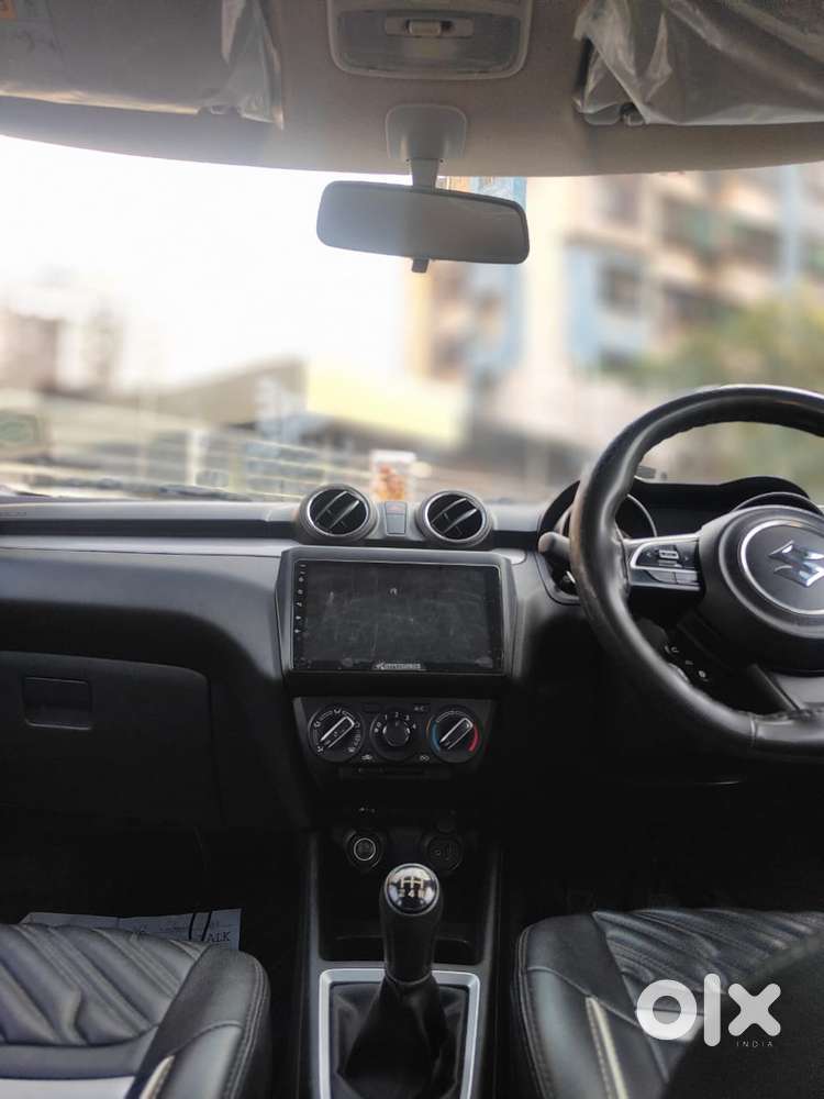 Maruti Suzuki Swift Vxi + Manual, 2022, Petrol