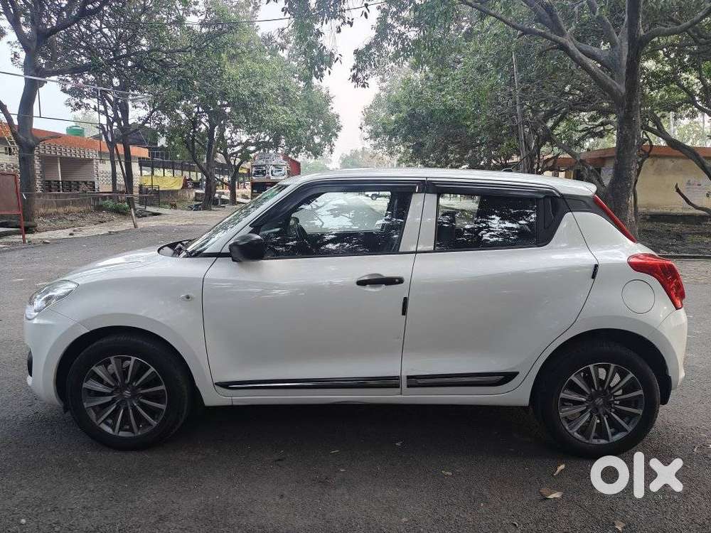 Maruti Suzuki Swift Lxi Optional-o, 2020, Petrol
