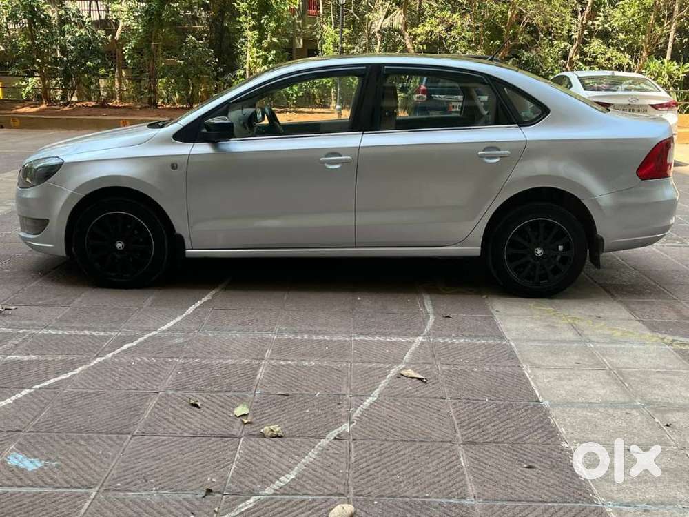 Skoda Rapid 1.5 Tdi At Elegance, 2014, Diesel