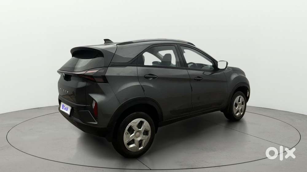 Tata Nexon Pure (s) 1.2 Petrol 6amt, 2024, Petrol