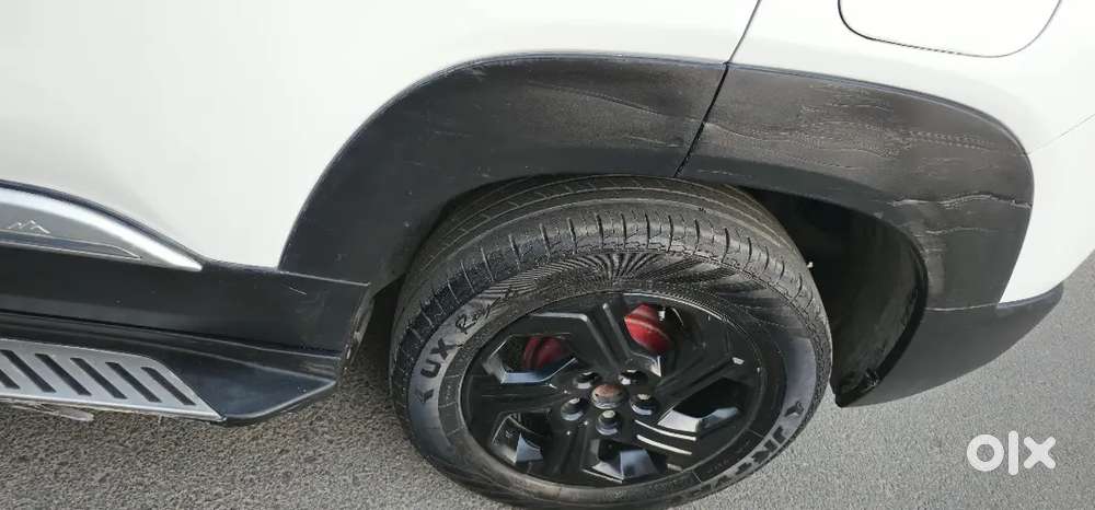 Maruti Suzuki Brezza 2023 Cng & Hybrids 72000 Km Driven