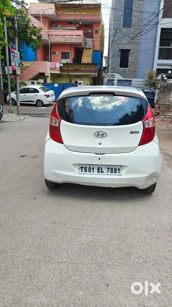 Hyundai Eon 2016 Lpg Well Maintained