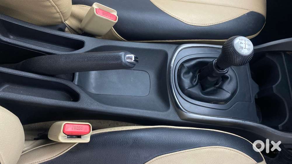 Honda City I-vtec V, 2020, Petrol