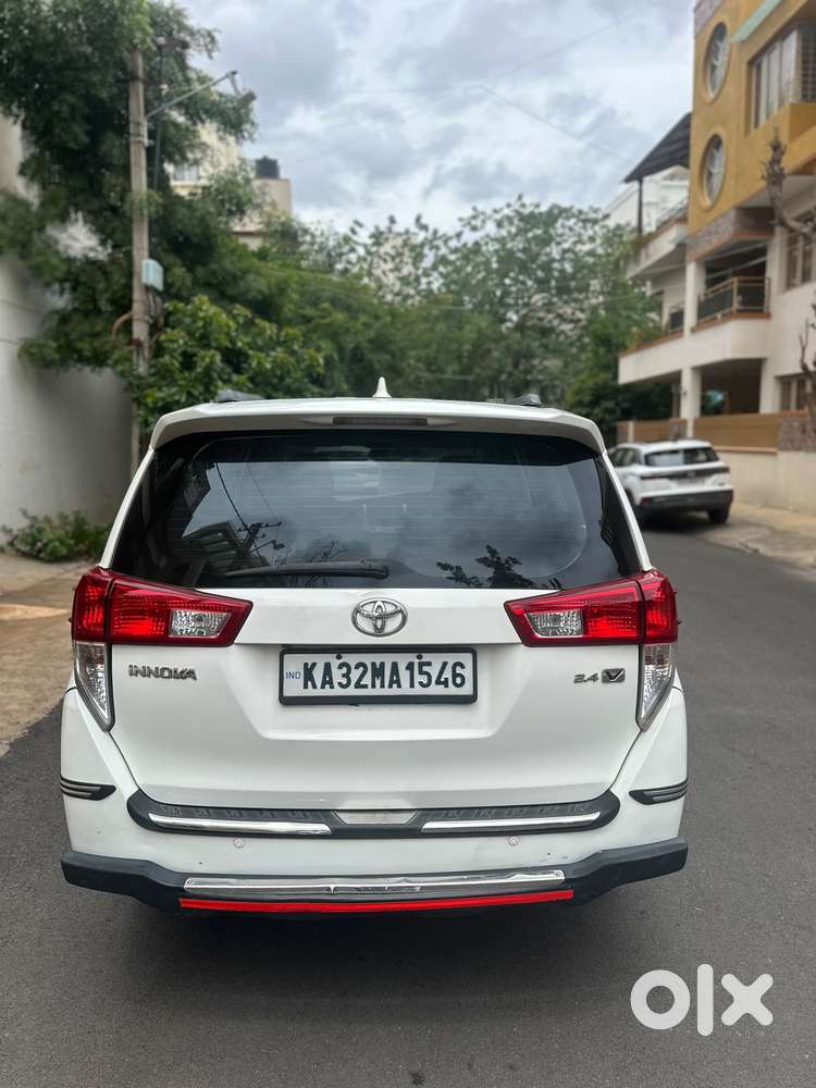 Toyota Innova Crysta 2.4 V 7 Str, 2018, Diesel