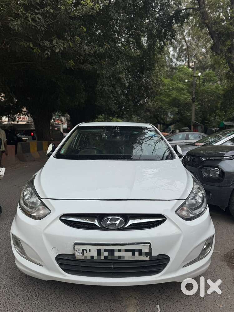 Hyundai Verna 1.6 Vtvt Sx, 2013, Petrol