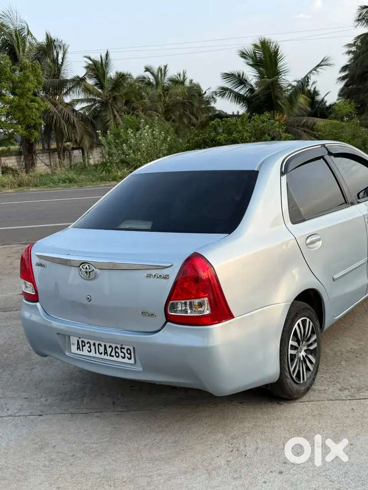 Toyota Etios 2012 Diesel Well Maintained