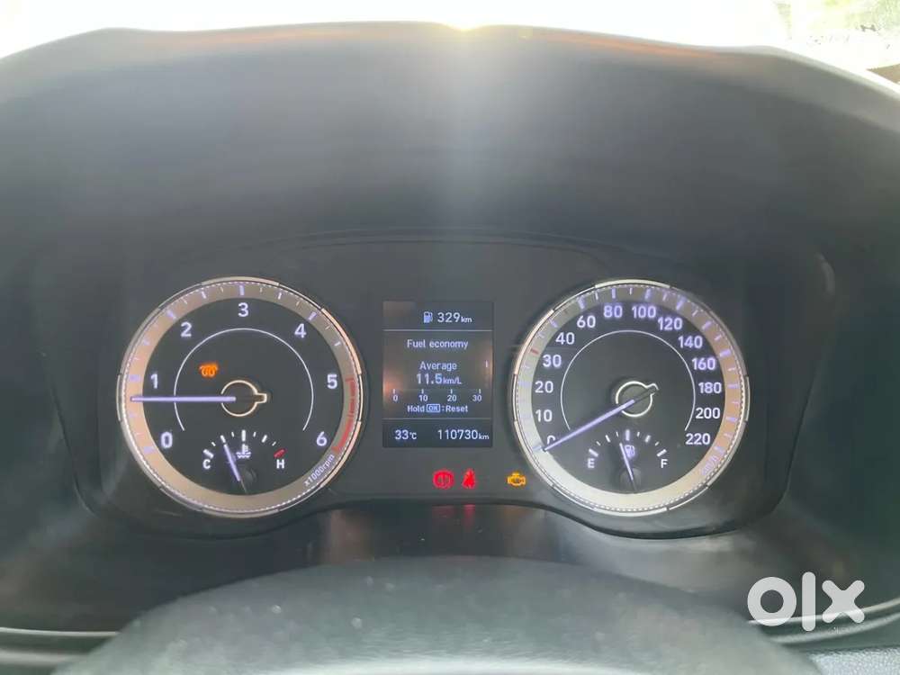 Hyundai Venue Sx Dual Tone Diesel, 2021, Diesel