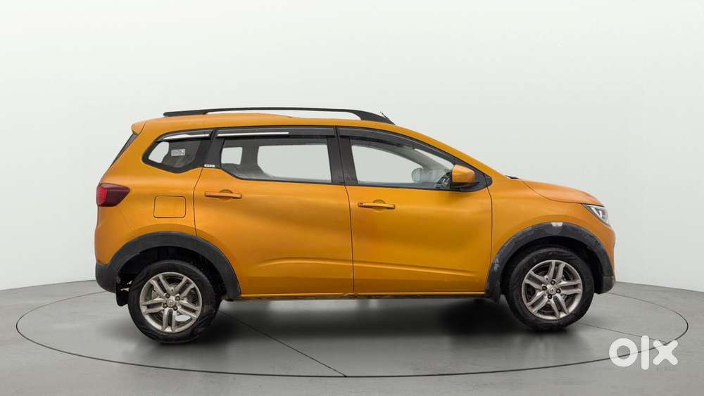 Renault Triber Rxz, 2020, Petrol