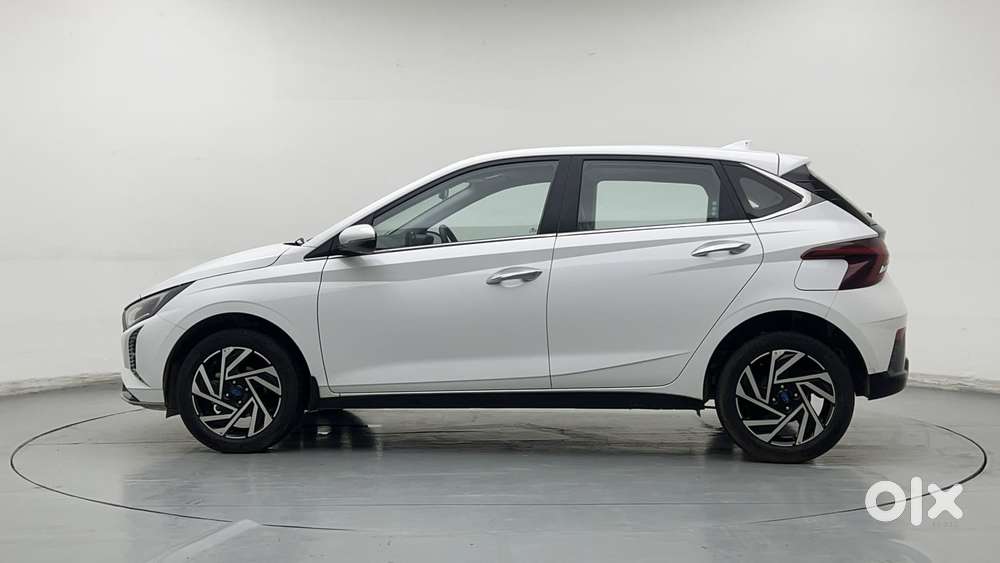 Hyundai New I20 1.2 Asta (o) Ivt, 2024, Petrol