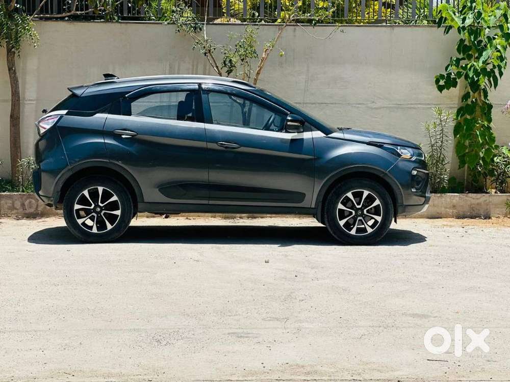 Tata Nexon 1.2 Revotron Xza Plus, 2021, Petrol