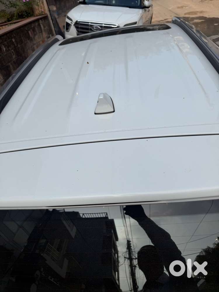 Kia Sonet Petrol 2051