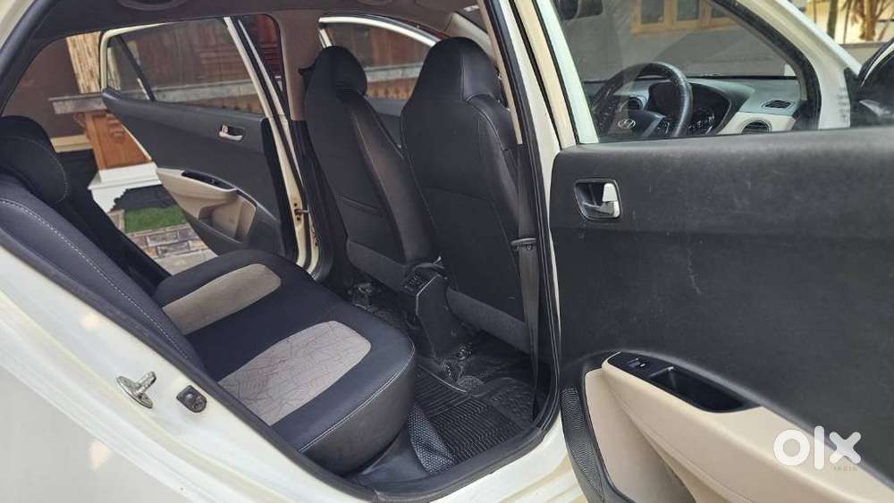 Hyundai Grand I10 2013-2016 Crdi Asta, 2013, Petrol