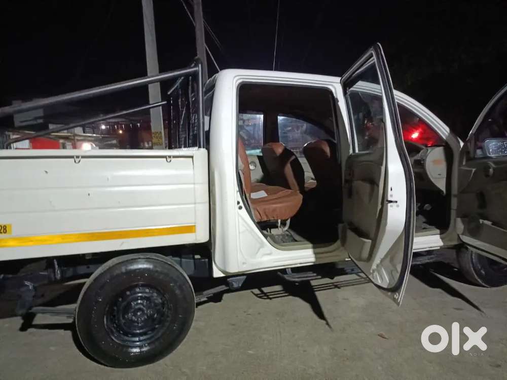 Mahindra Genio Diesel 2013 Variant
