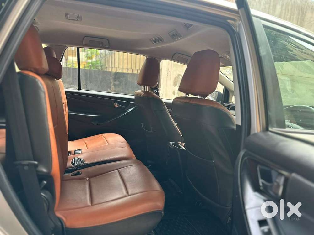 Toyota Innova Crysta 2.8 Gx At 8s, 2019, Diesel