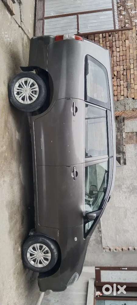 Toyota Innova 2010 Diesel 180000 Km Driven