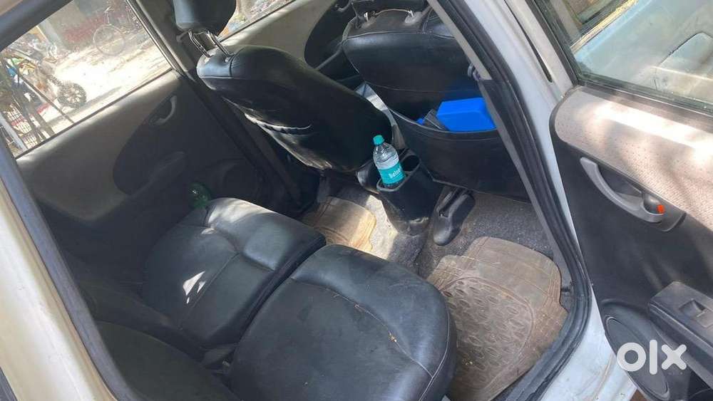 Honda Jazz 2011 Cng & Hybrids 81000 Km Driven