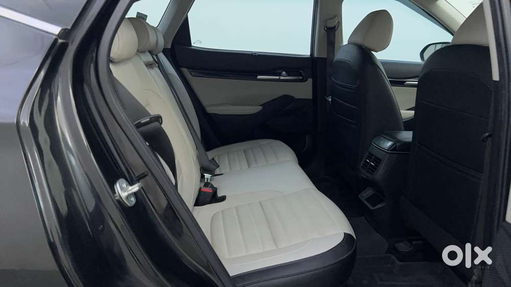 Kia Seltos 1.5 Htx At Petrol, 2023, Petrol