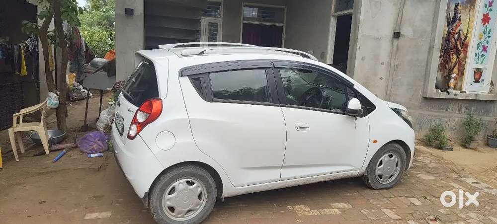 Chevrolet Beat Petrol 2016