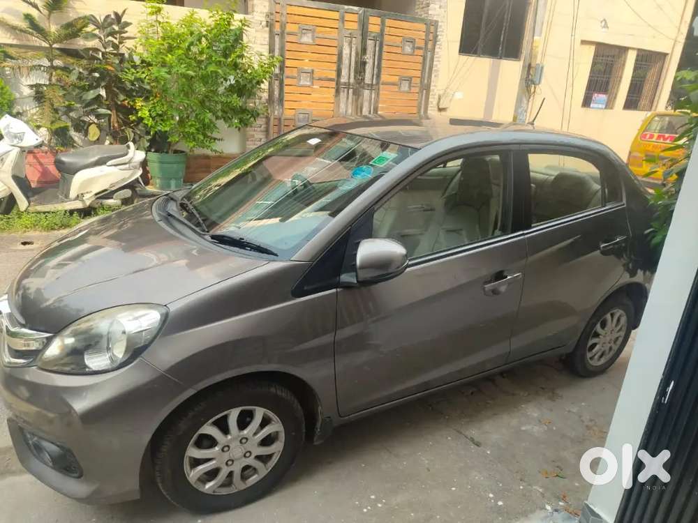 Pristine Condition Honda Amaze 1.2 Vx (top Model)  1st Owner