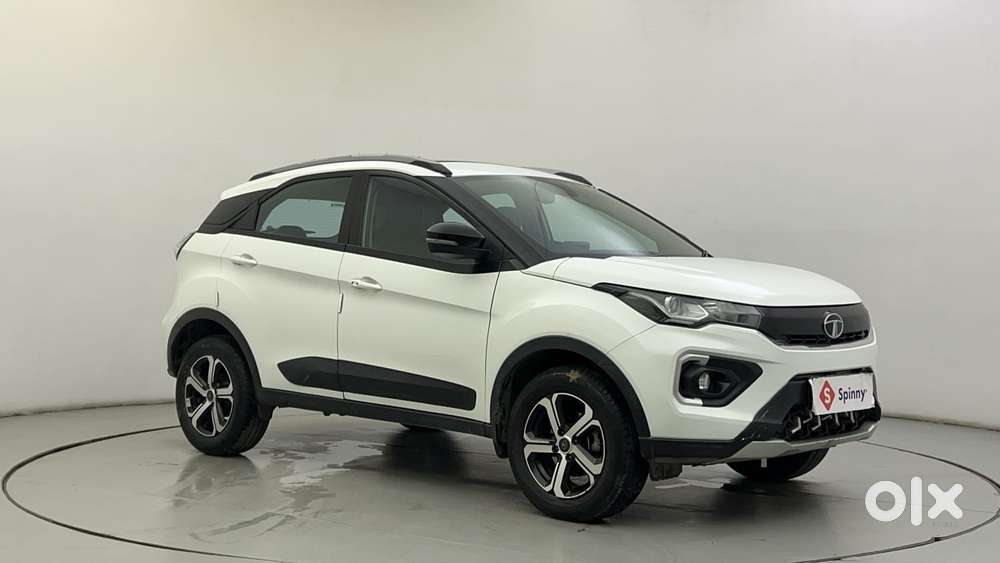Tata Nexon 1.5 Revotorq Xza Plus S Amt, 2023, Petrol