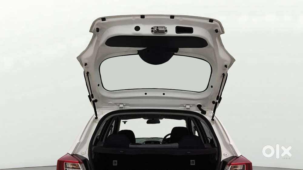 Tata Tiago 1.05 Revotorq Xt, 2025, Petrol