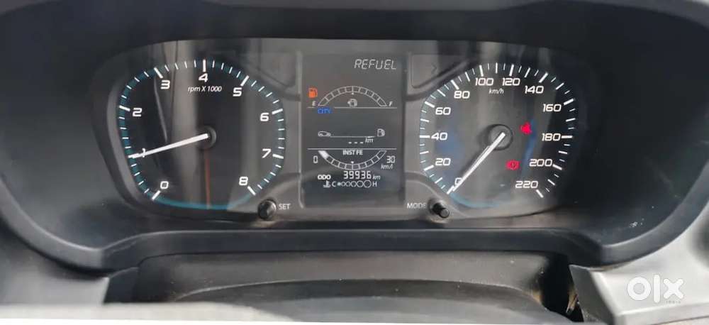 Tata Altroz Xm Plas Petrol 42000 Km