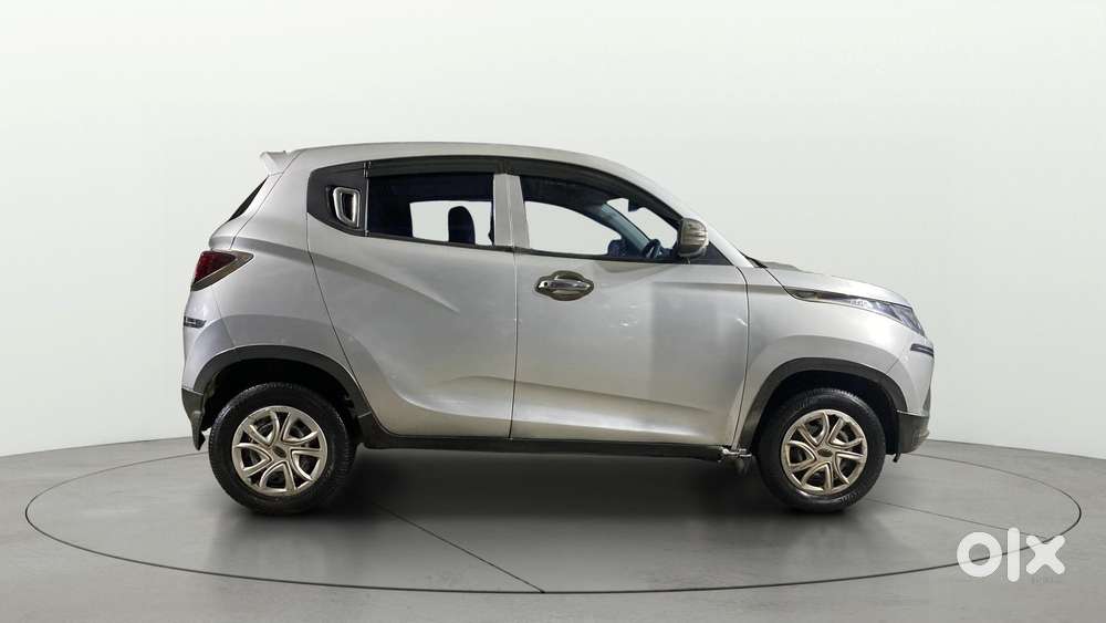 Mahindra Kuv 100 Mfalcon G80 K4, 2016, Petrol