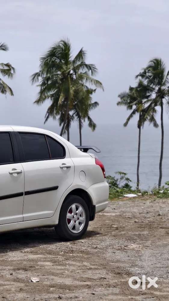 Maruti Suzuki Swift Dzire 2009