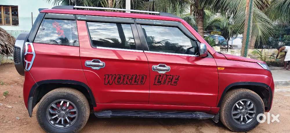 Mahindra Tuv 300 2018