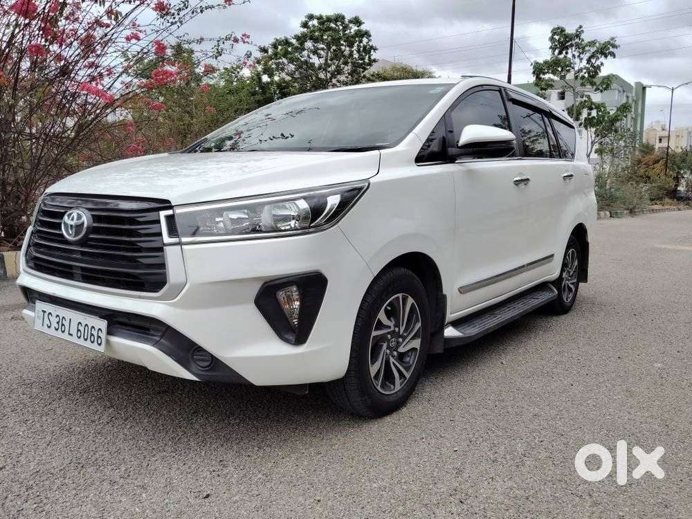 Toyota Innova Crysta G 8 Str, 2022, Diesel
