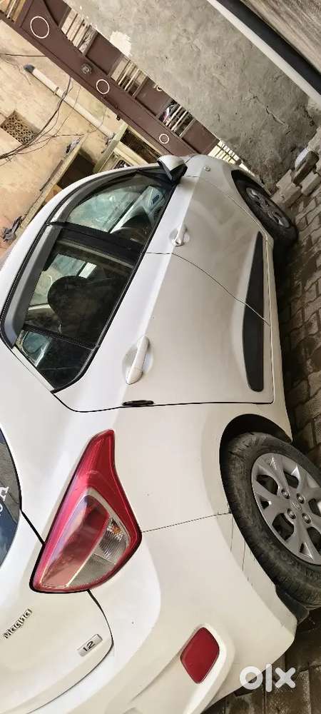 Grand I 10 Petrol 2016